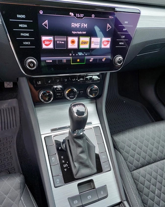 Skoda Superb cena 99900 przebieg: 159000, rok produkcji 2020 z Torzym małe 121
